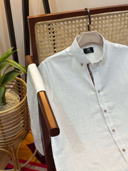 White/ivory